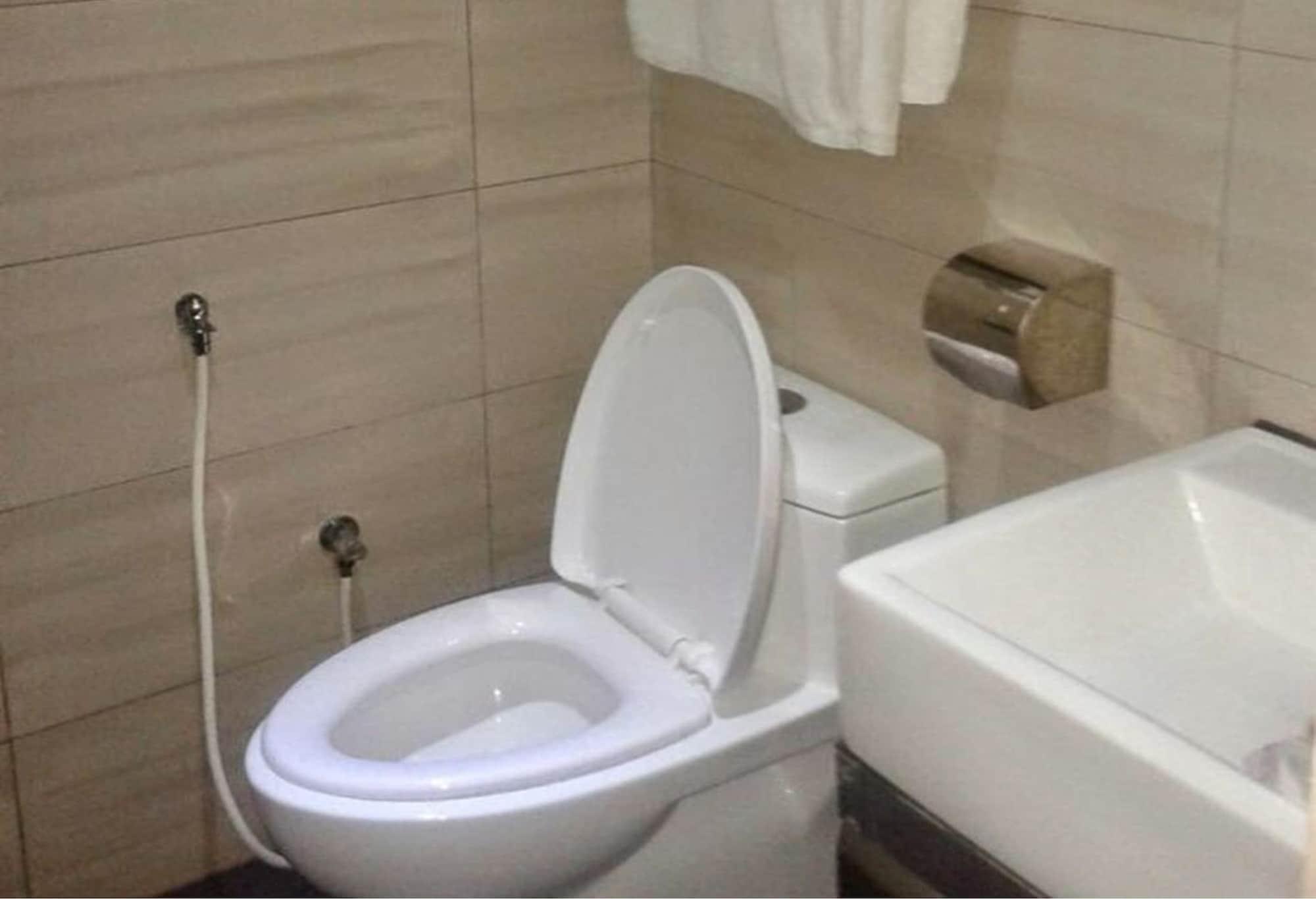 101 Hotel Бангі Екстер'єр фото