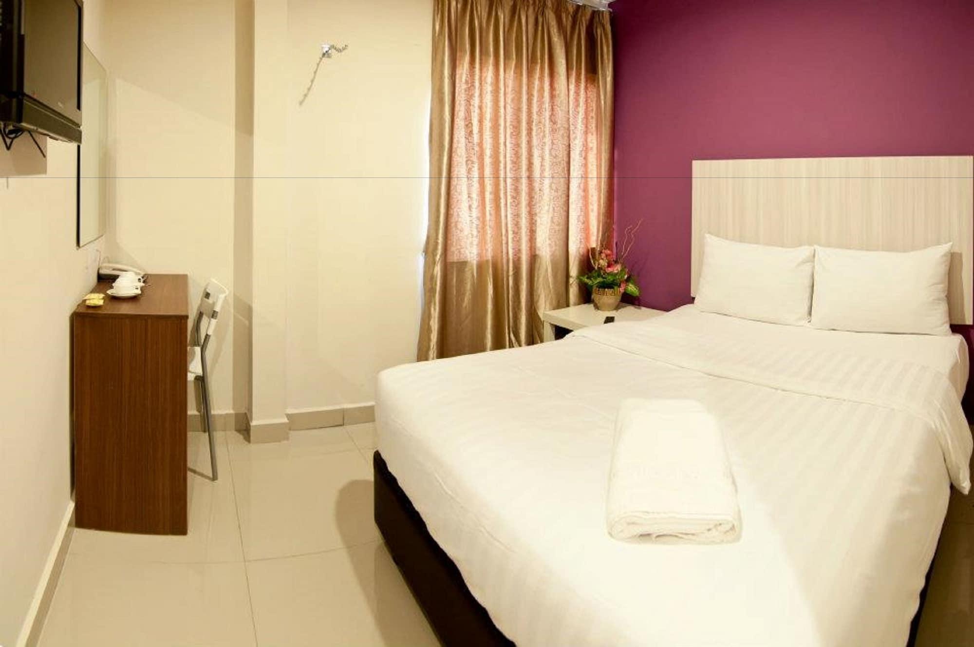101 Hotel Бангі Екстер'єр фото