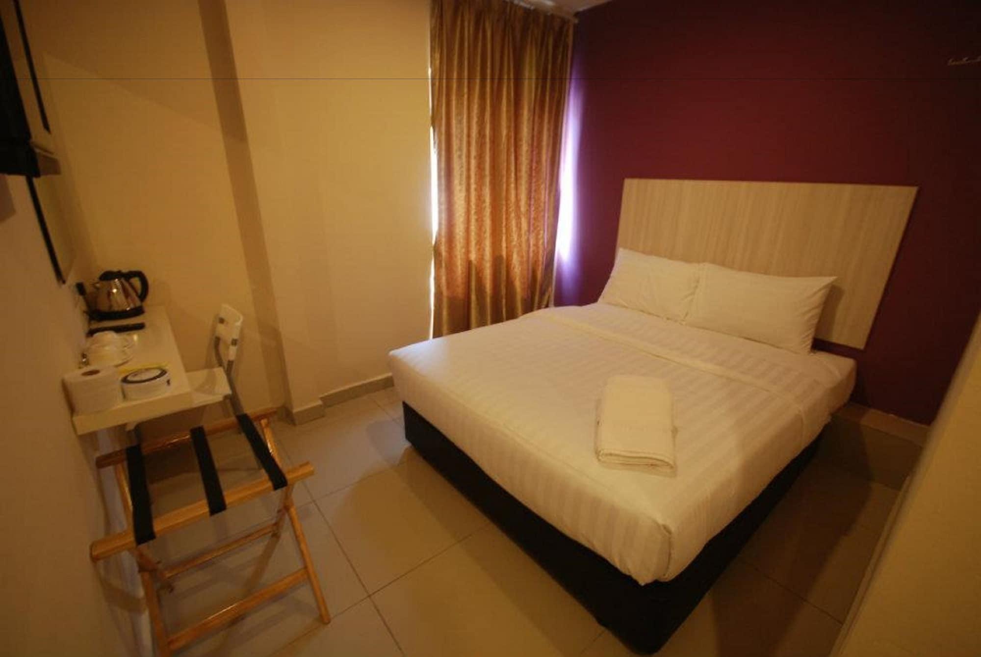 101 Hotel Бангі Екстер'єр фото